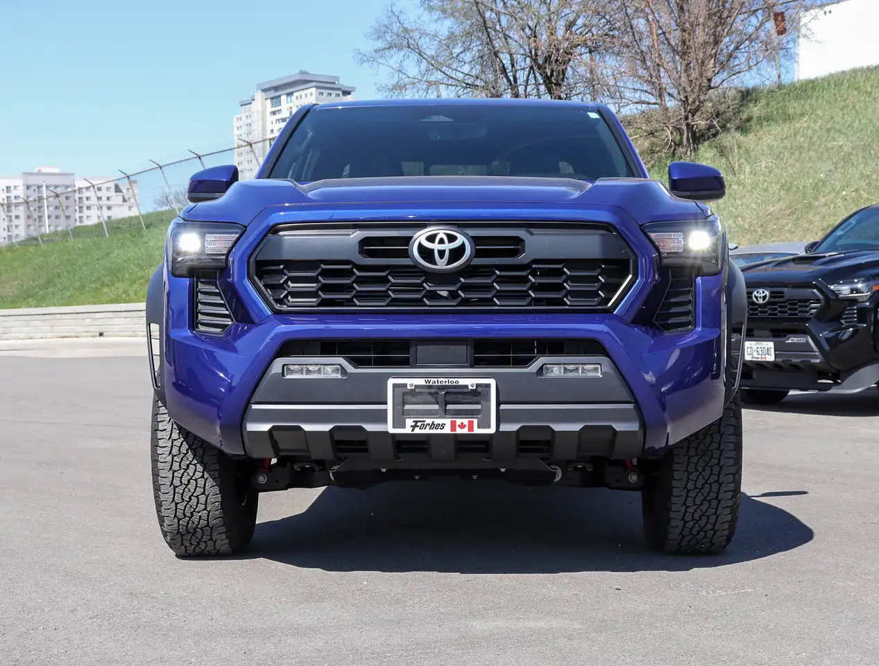 Toyota Tacoma снимка Toyota Tacoma