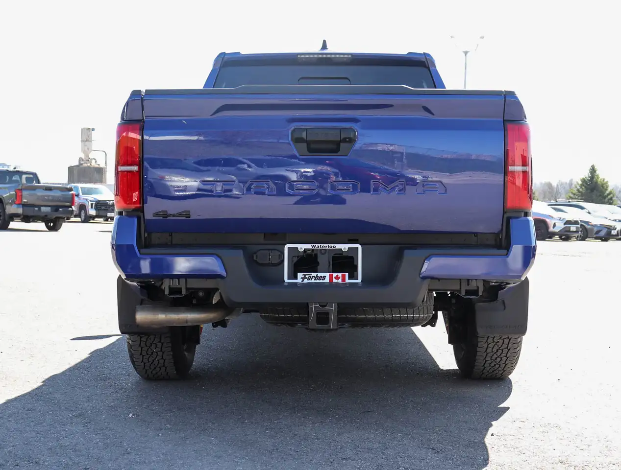 Toyota Tacoma снимка Toyota Tacoma