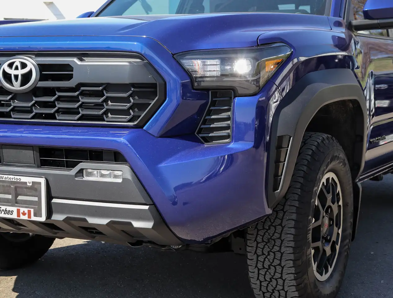 Toyota Tacoma снимка Toyota Tacoma