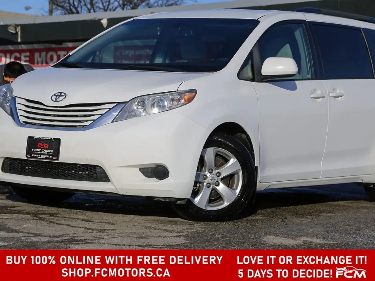 Toyota Sienna снимка Toyota Sienna