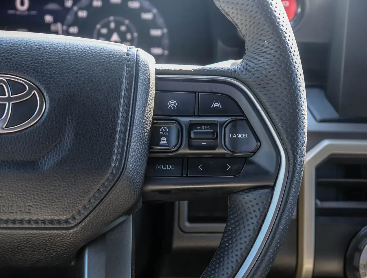 Toyota Tacoma снимка Toyota Tacoma