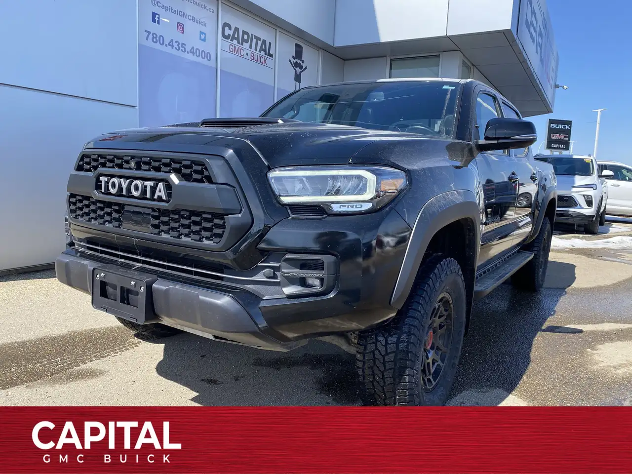 Toyota Tacoma снимка Toyota Tacoma