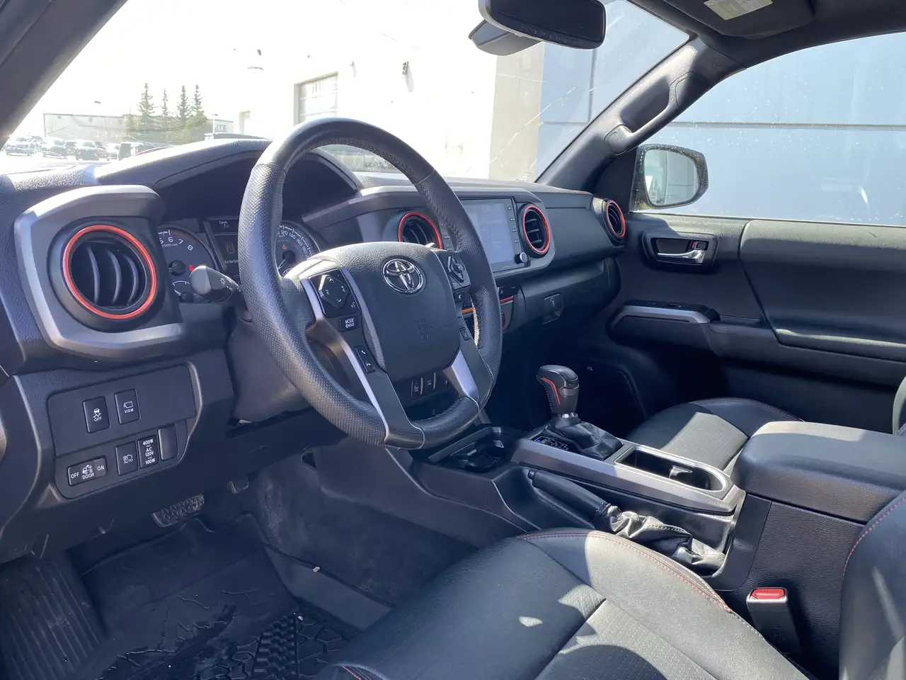 Toyota Tacoma снимка Toyota Tacoma