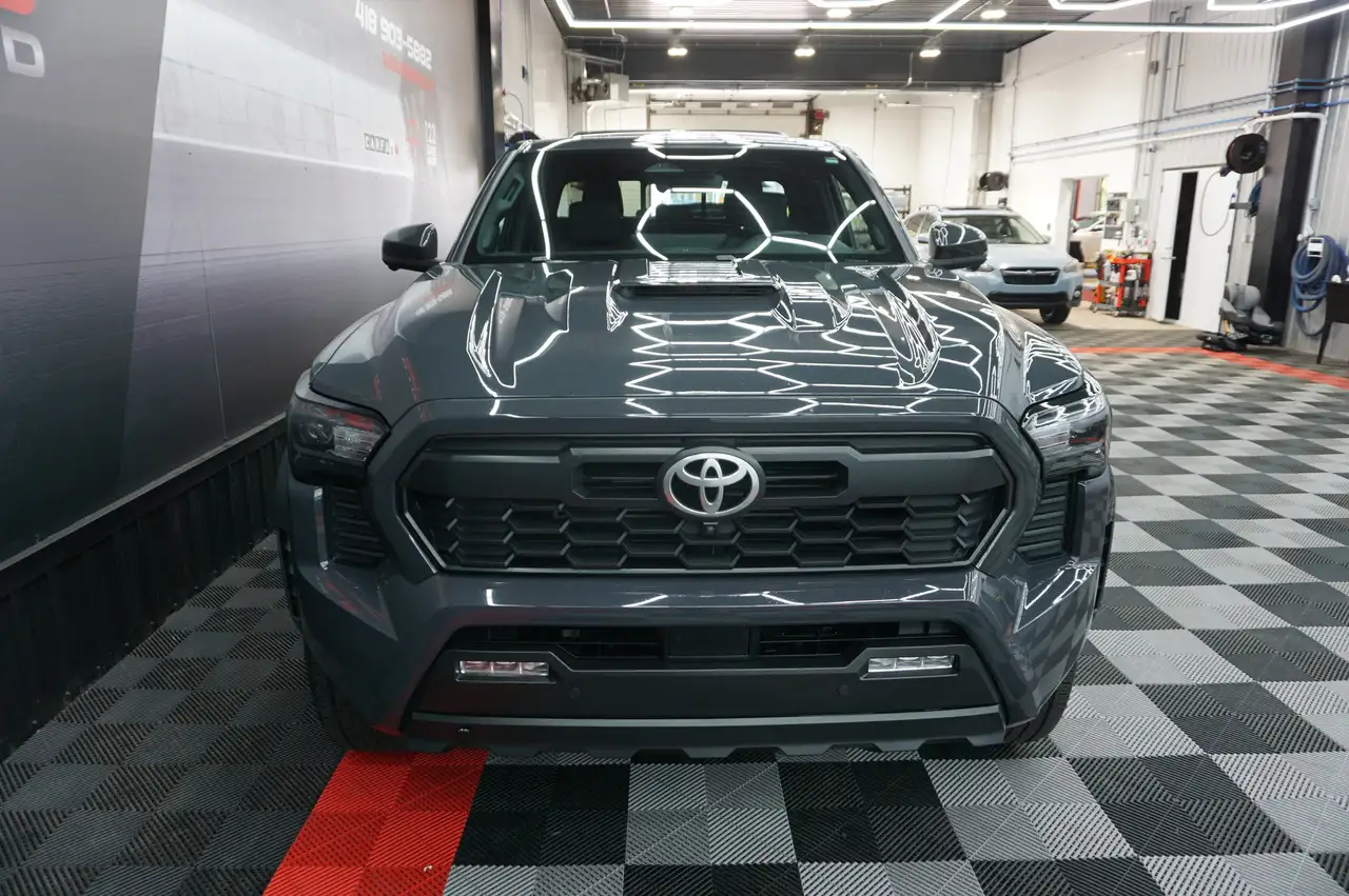 Toyota Tacoma photo Toyota Tacoma