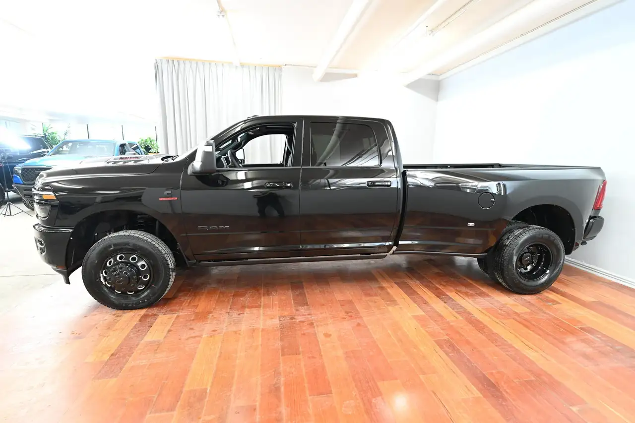 RAM 3500 снимка RAM 3500