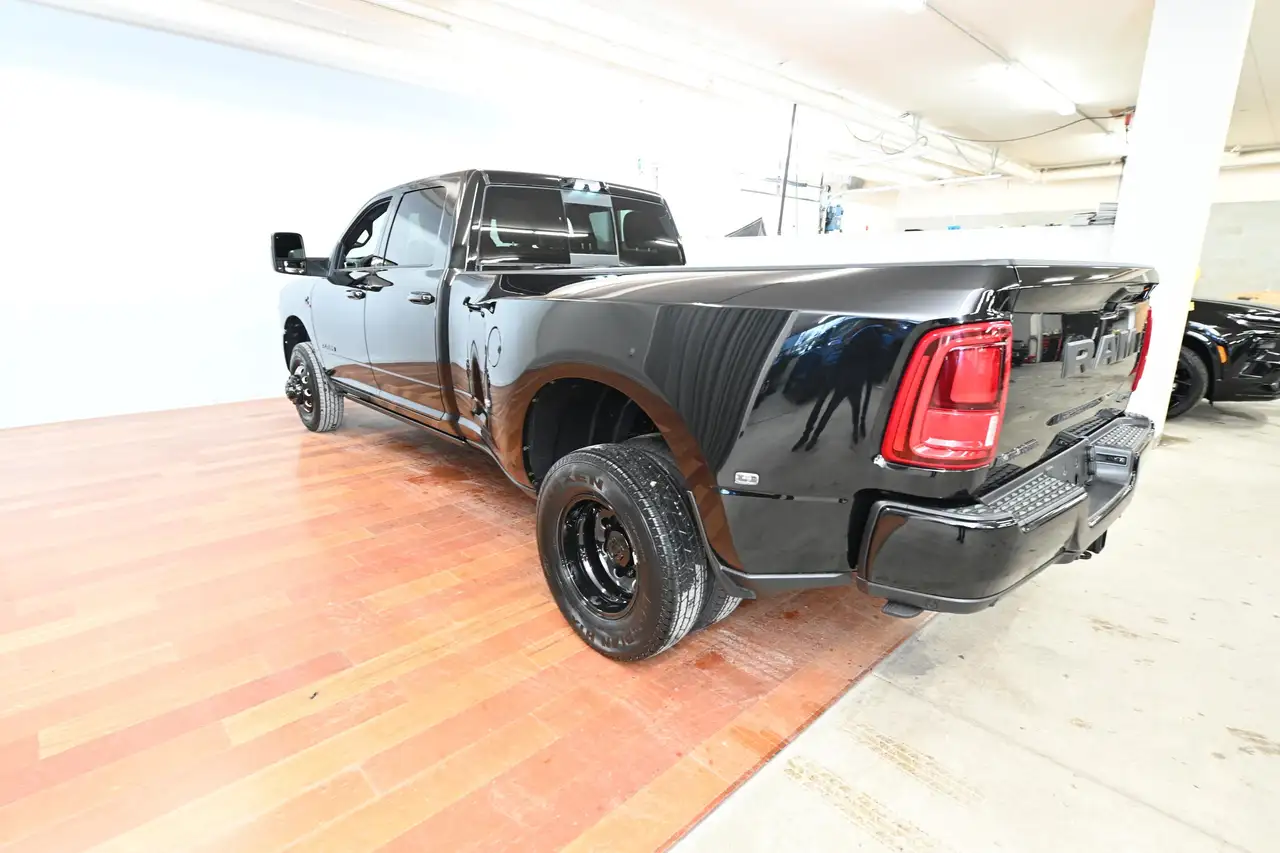 RAM 3500 снимка RAM 3500