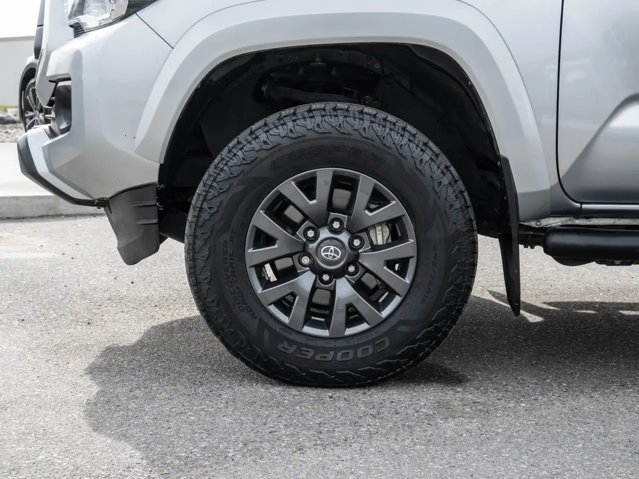 Toyota Tacoma снимка Toyota Tacoma