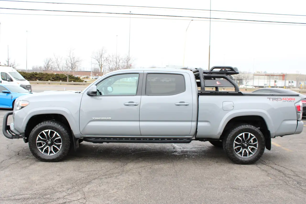 Toyota Tacoma снимка Toyota Tacoma