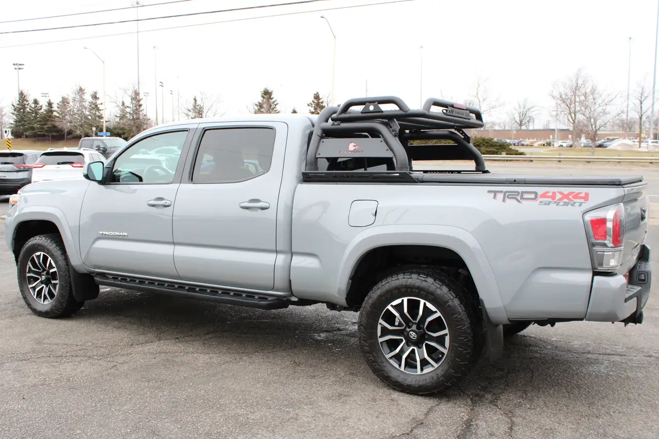 Toyota Tacoma снимка Toyota Tacoma