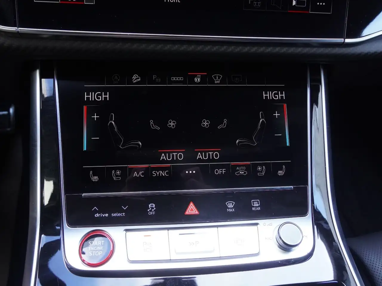 Audi SQ7 fotografie Audi SQ7