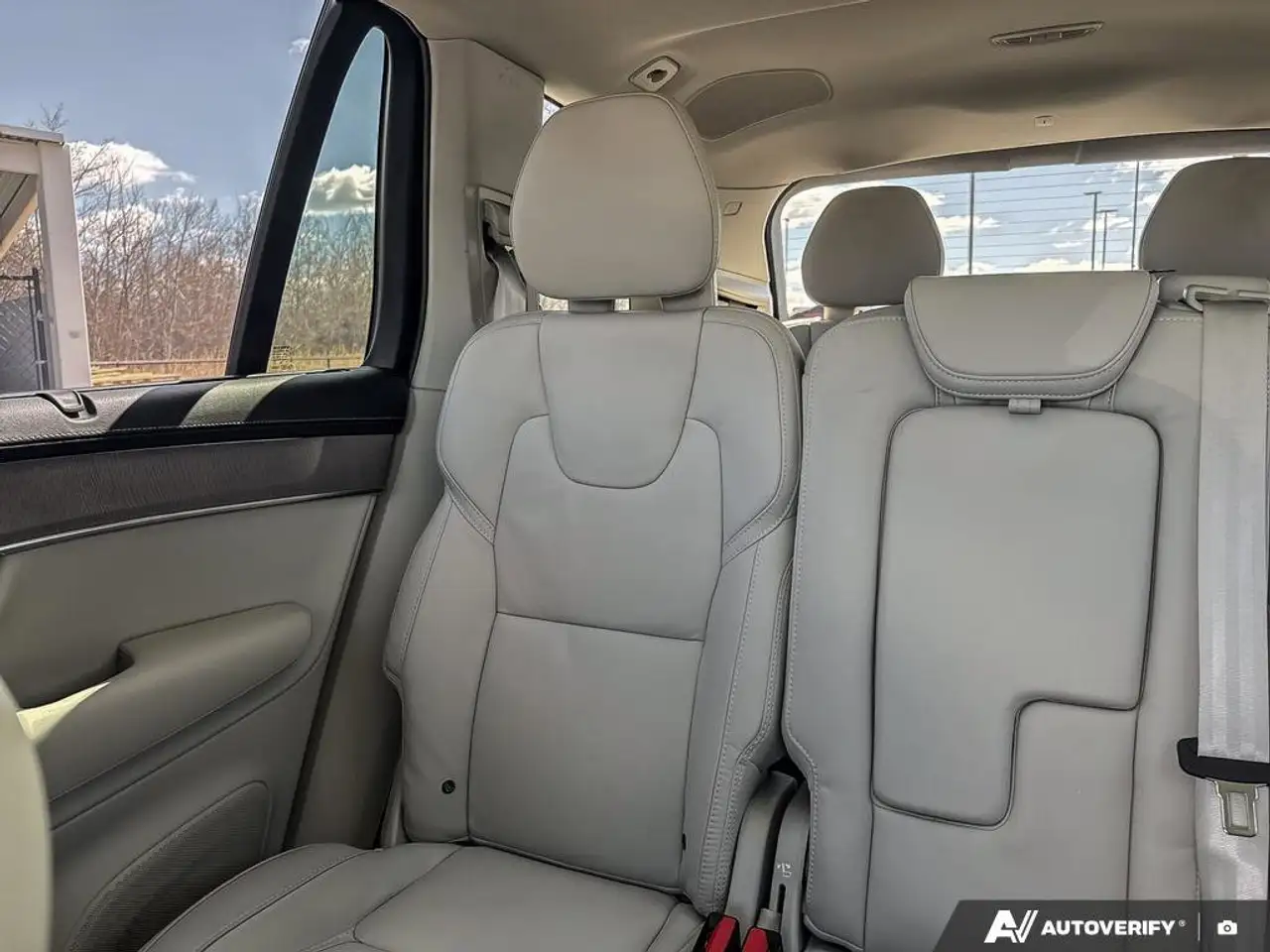 Volvo XC90 снимка Volvo XC90