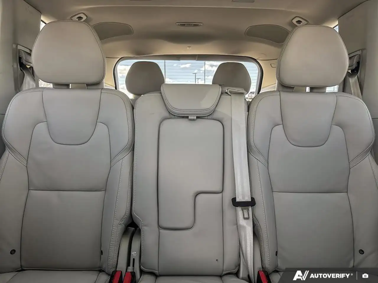 Volvo XC90 снимка Volvo XC90