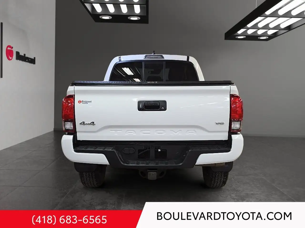 Toyota Tacoma снимка Toyota Tacoma