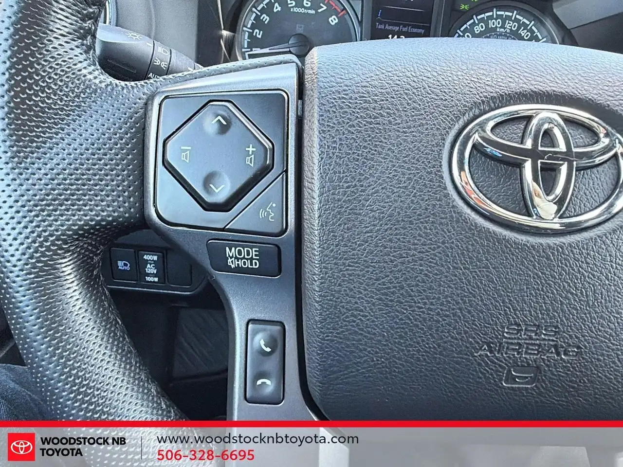 Toyota Tacoma снимка Toyota Tacoma