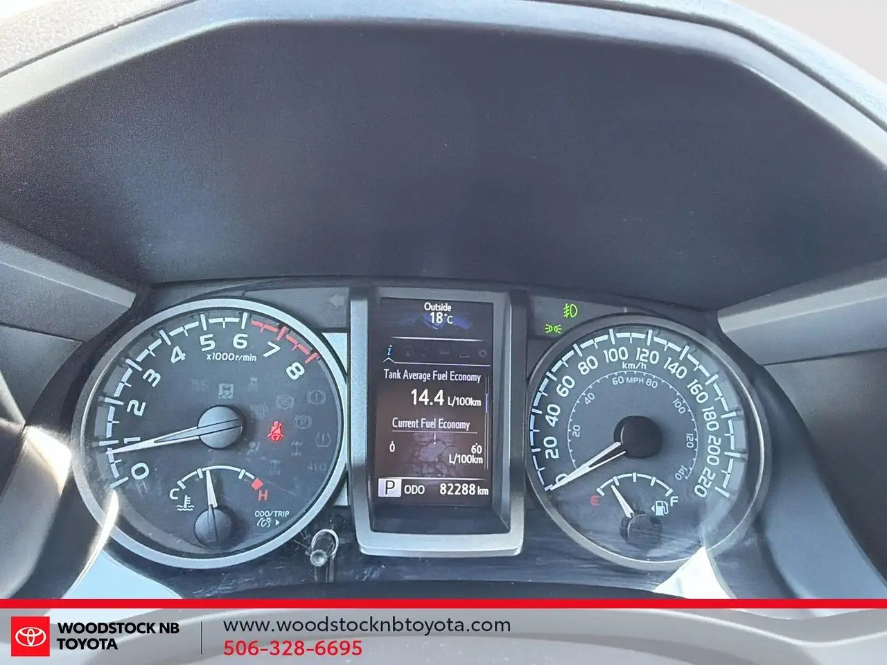 Toyota Tacoma снимка Toyota Tacoma