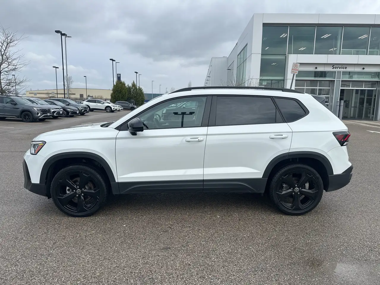 Volkswagen Taos снимка Volkswagen Taos
