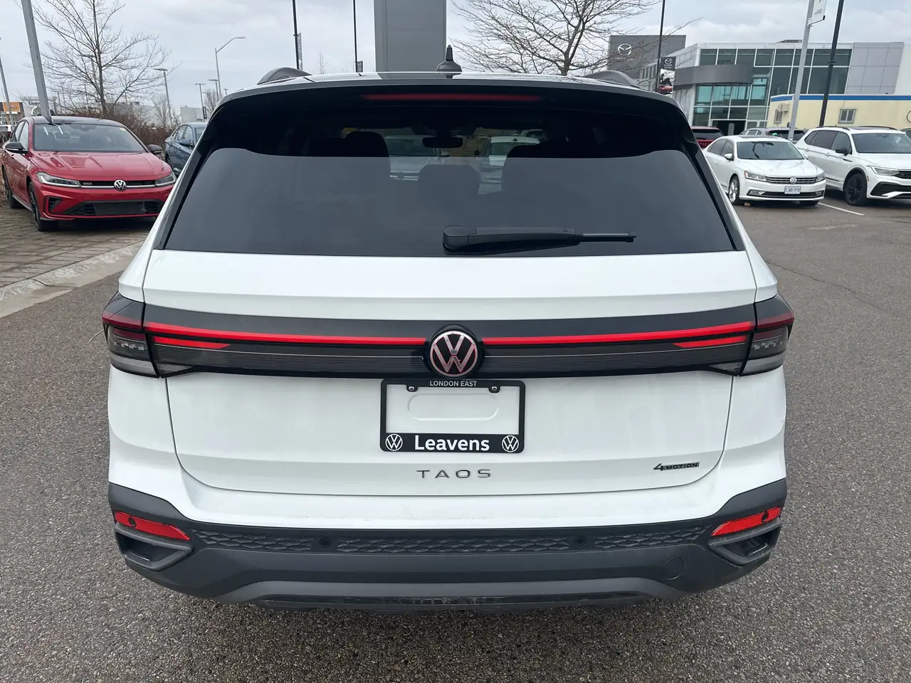 Volkswagen Taos снимка Volkswagen Taos