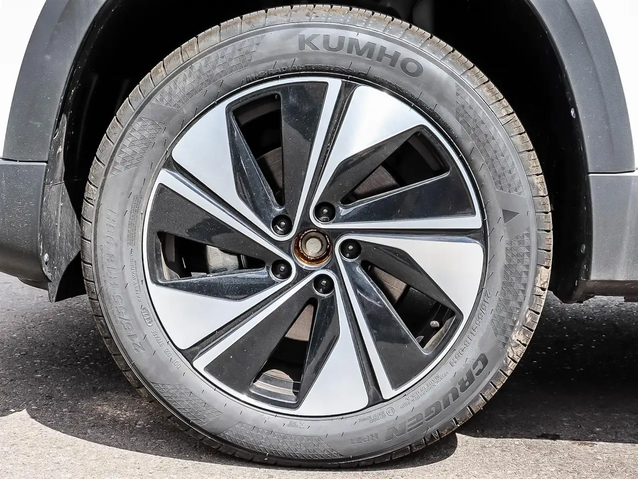 Volkswagen Taos снимка Volkswagen Taos