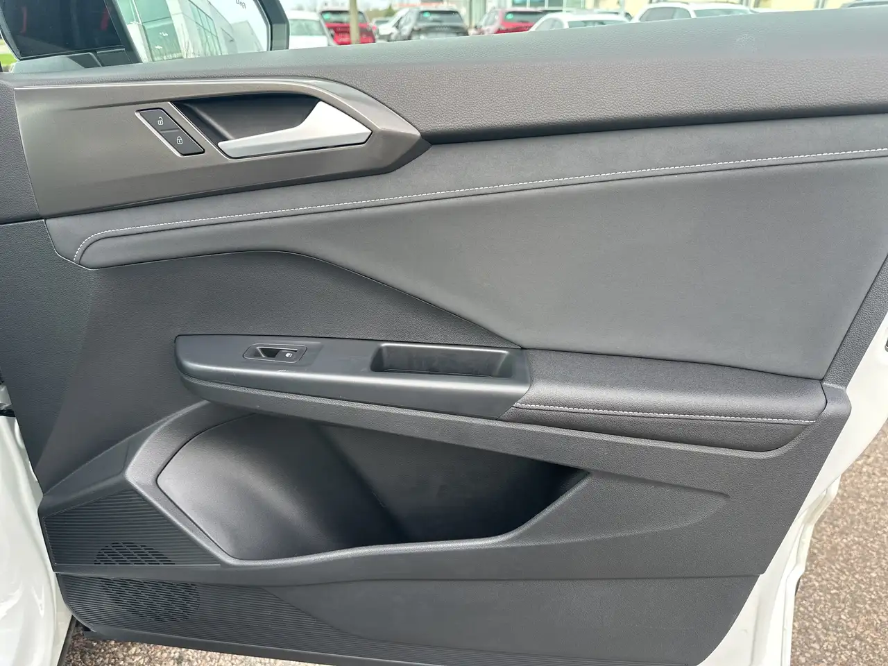 Volkswagen Taos снимка Volkswagen Taos