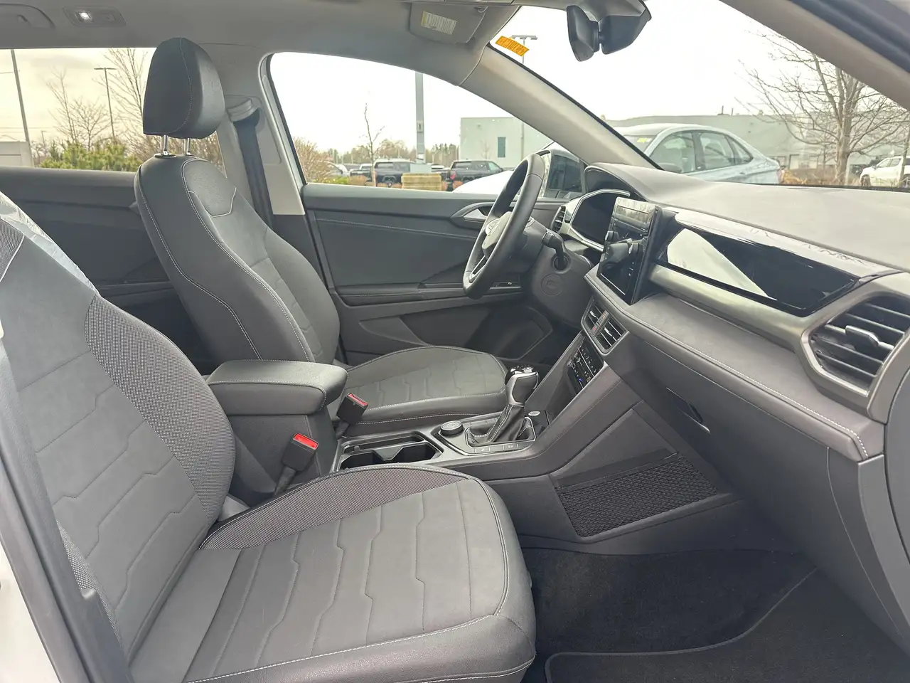 Volkswagen Taos снимка Volkswagen Taos