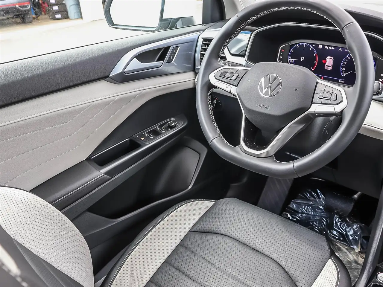 Volkswagen Taos снимка Volkswagen Taos