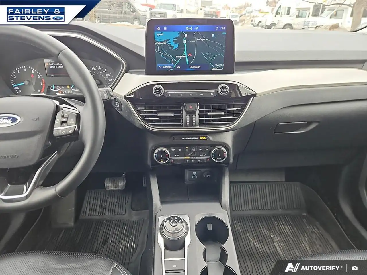 Ford Escape снимка Ford Escape
