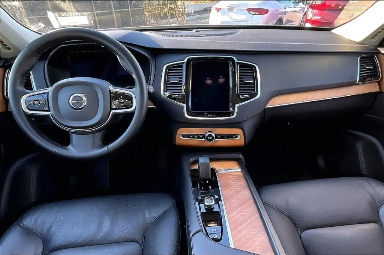 Volvo XC90 снимка Volvo XC90