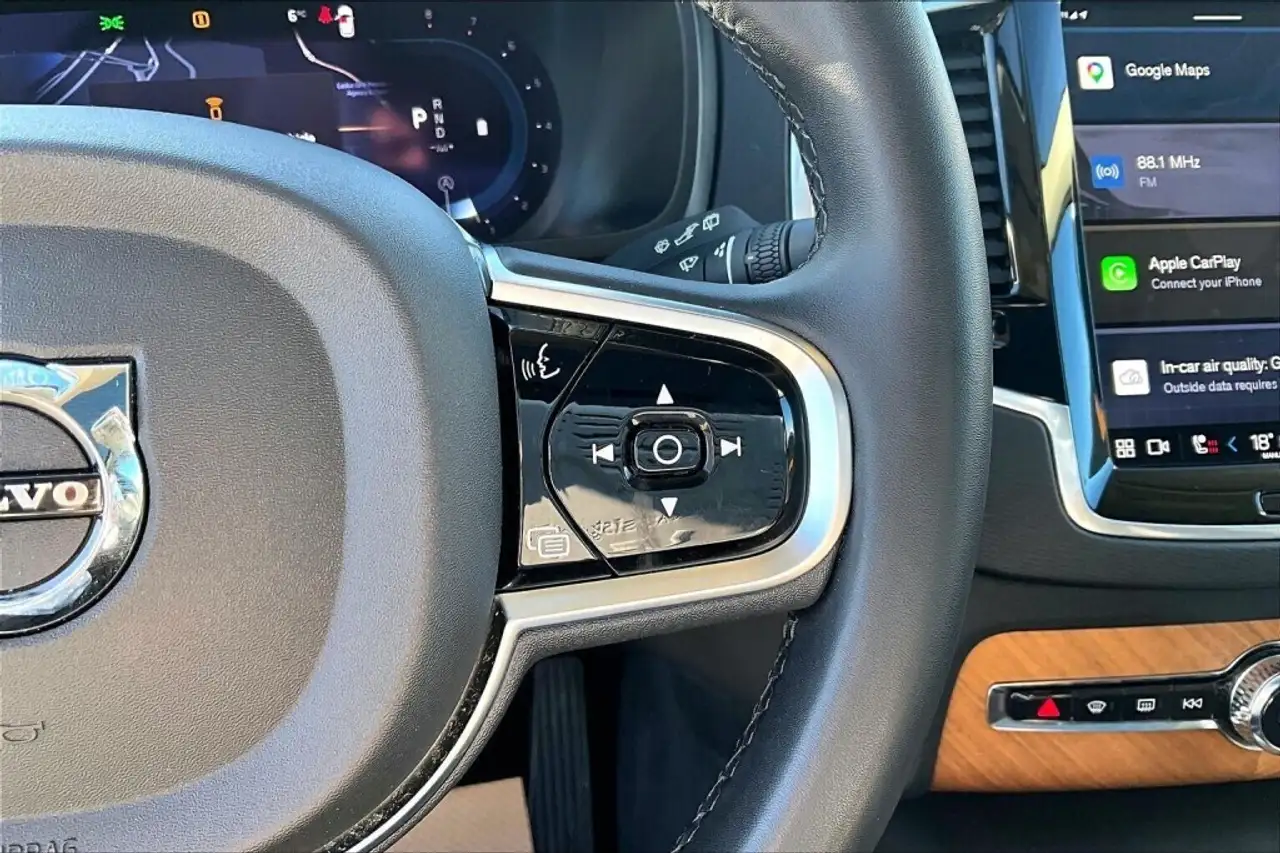 Volvo XC90 снимка Volvo XC90