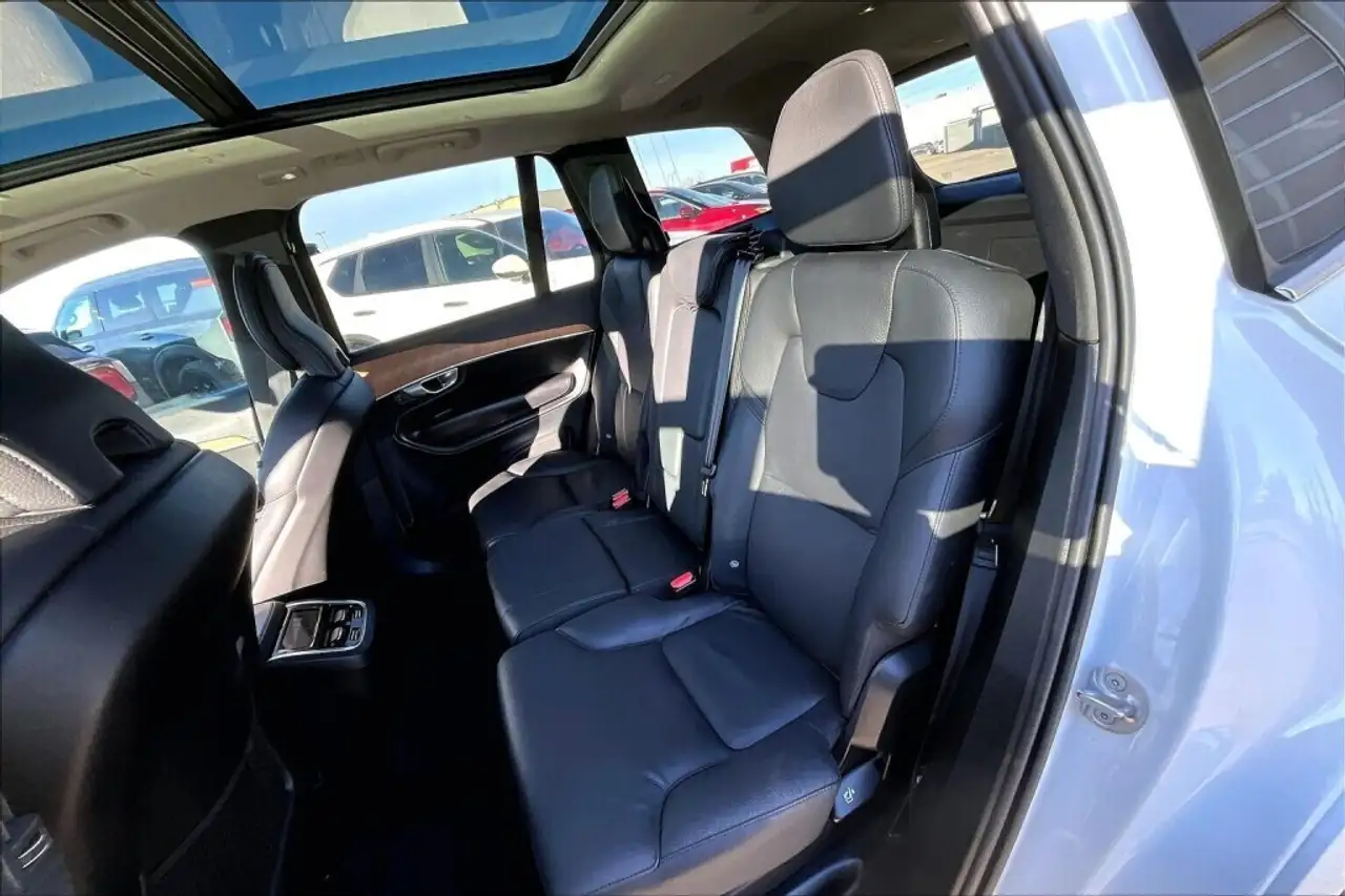 Volvo XC90 снимка Volvo XC90