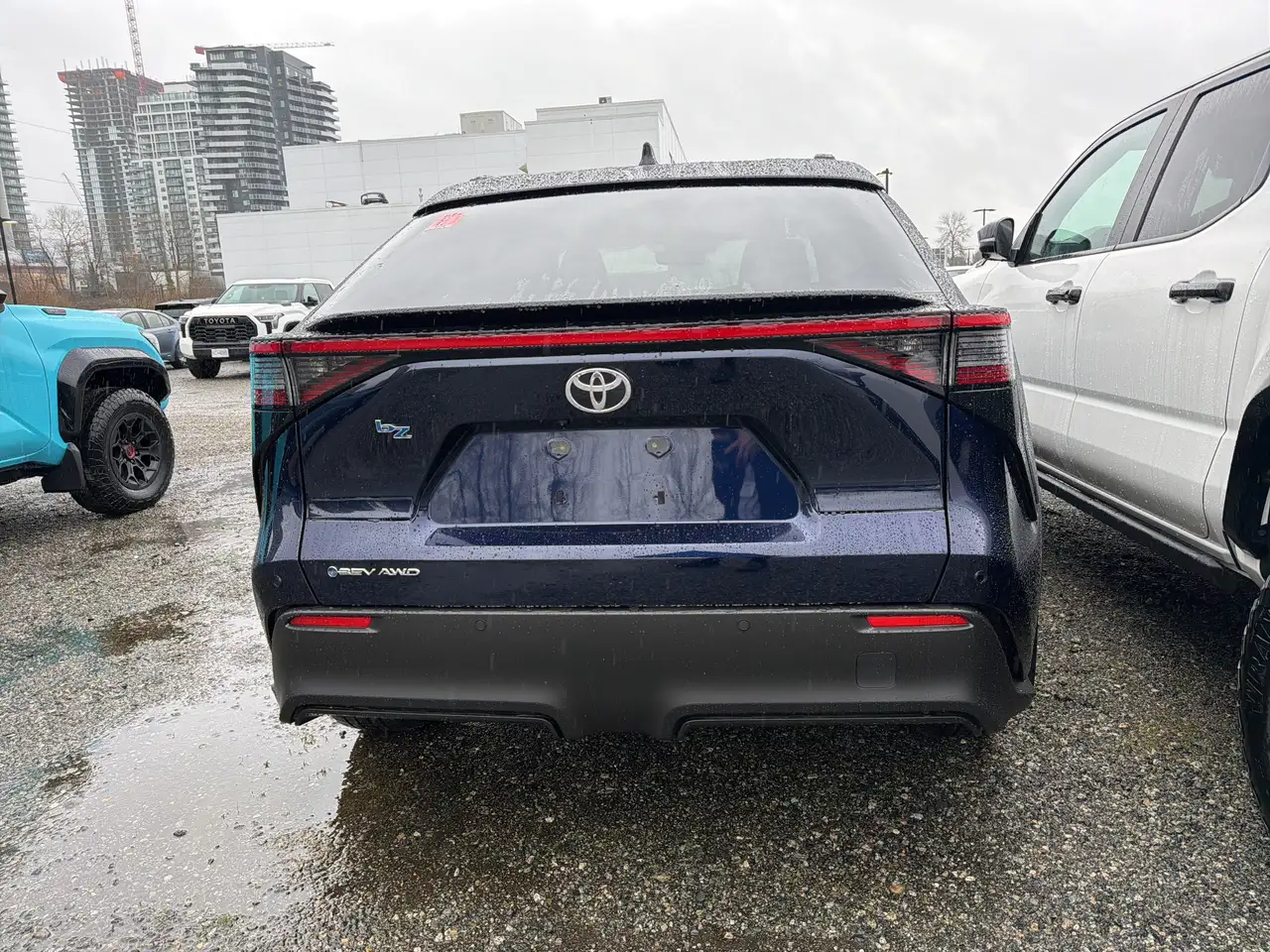 Toyota bZ снимка Toyota bZ