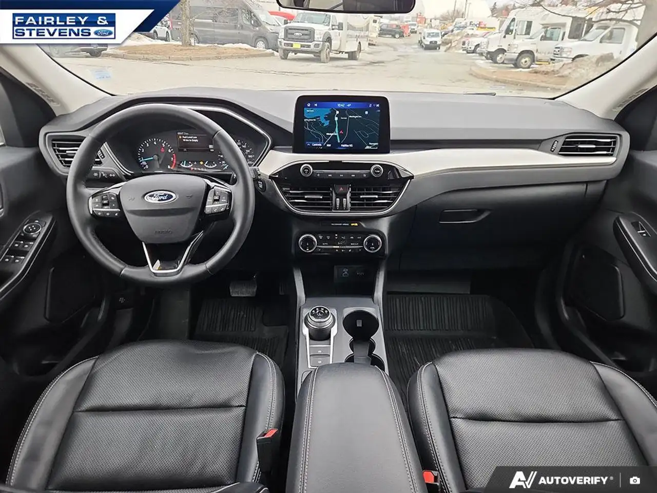 Ford Escape снимка Ford Escape