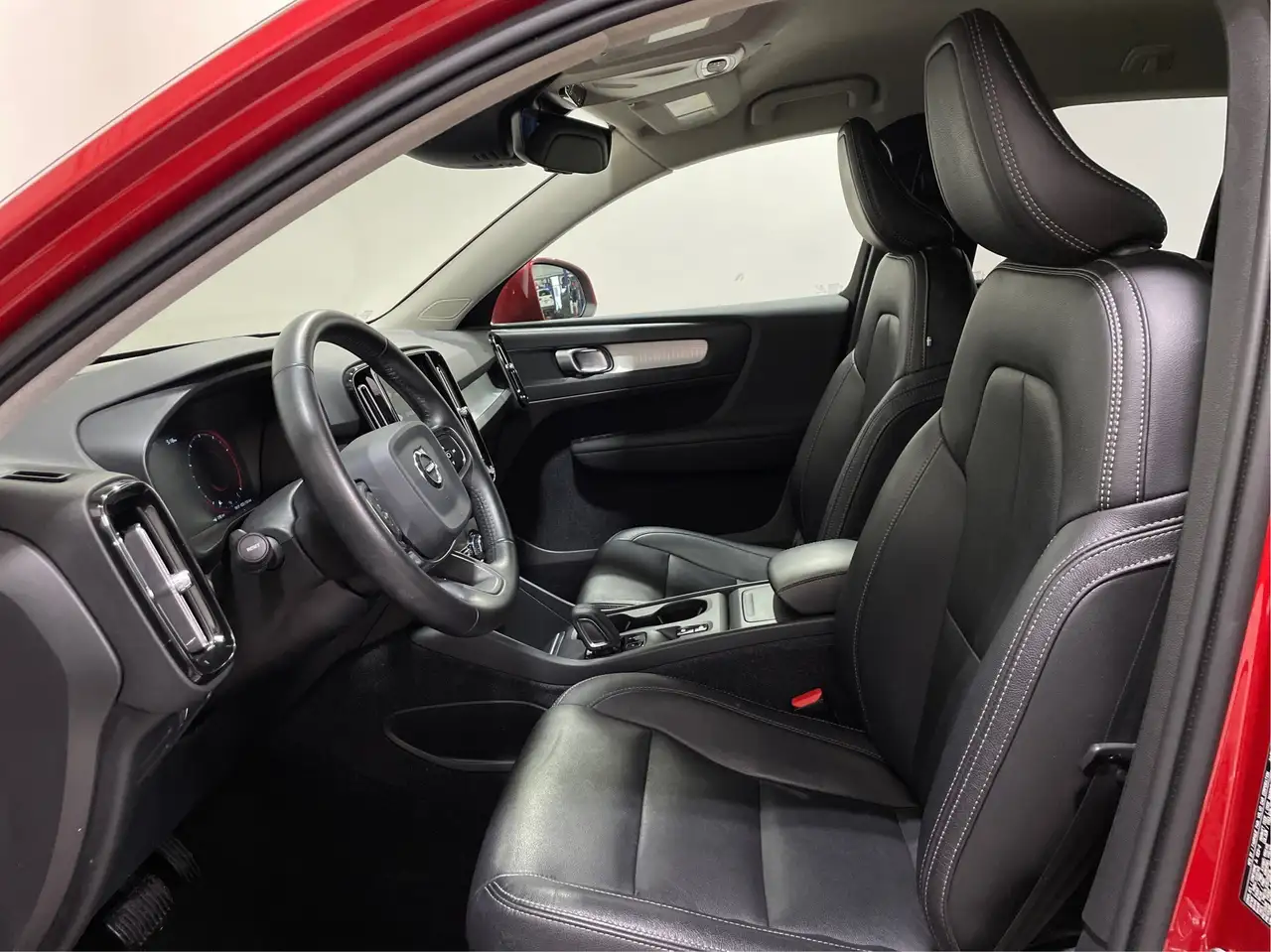Volvo XC40 photo Volvo XC40
