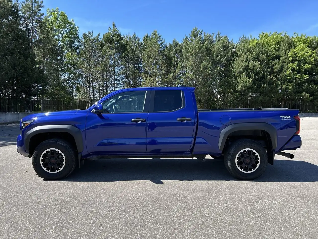 Toyota Tacoma снимка Toyota Tacoma