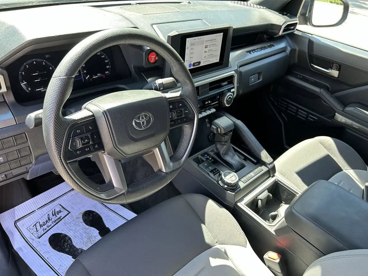 Toyota Tacoma снимка Toyota Tacoma