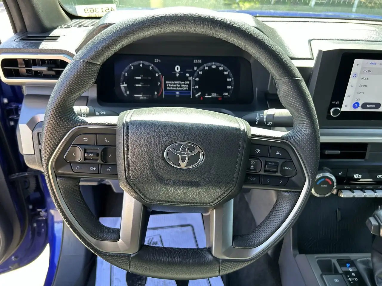 Toyota Tacoma снимка Toyota Tacoma