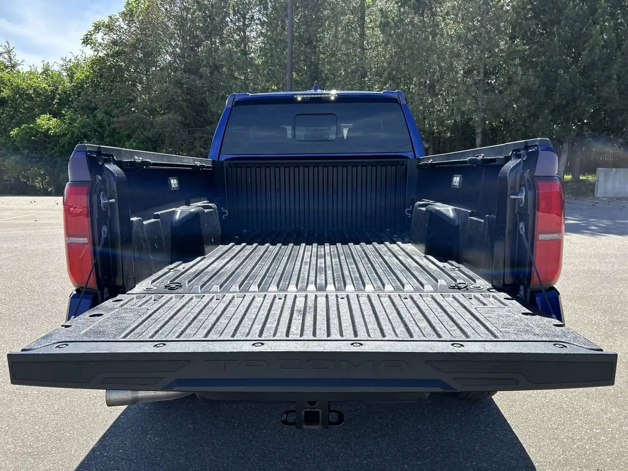 Toyota Tacoma снимка Toyota Tacoma