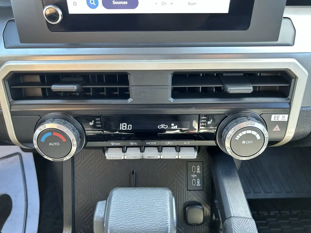 Toyota Tacoma снимка Toyota Tacoma