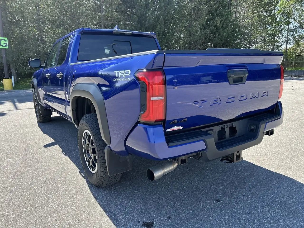 Toyota Tacoma снимка Toyota Tacoma