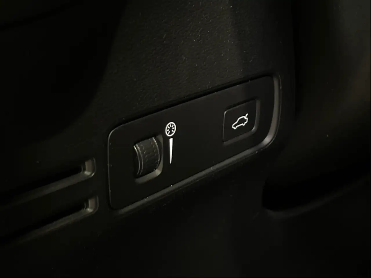 Volvo XC40 photo Volvo XC40