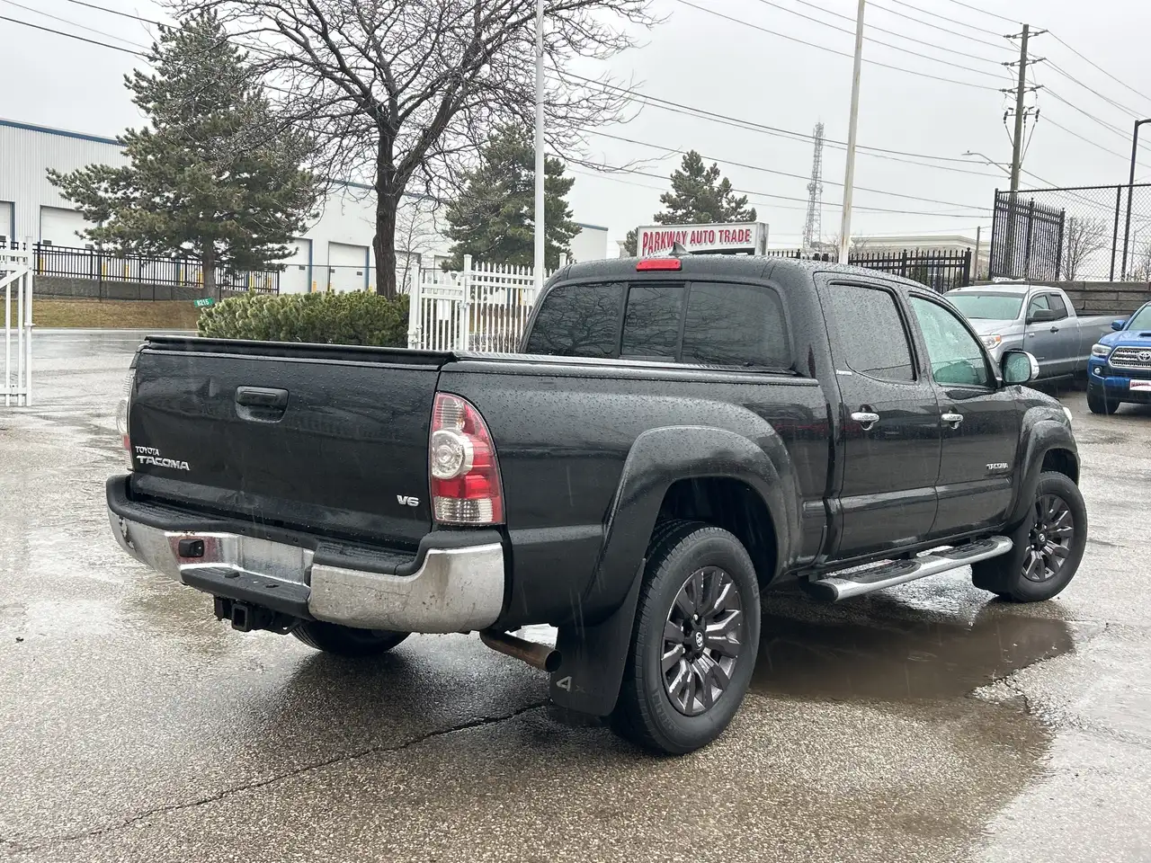 Toyota Tacoma снимка Toyota Tacoma
