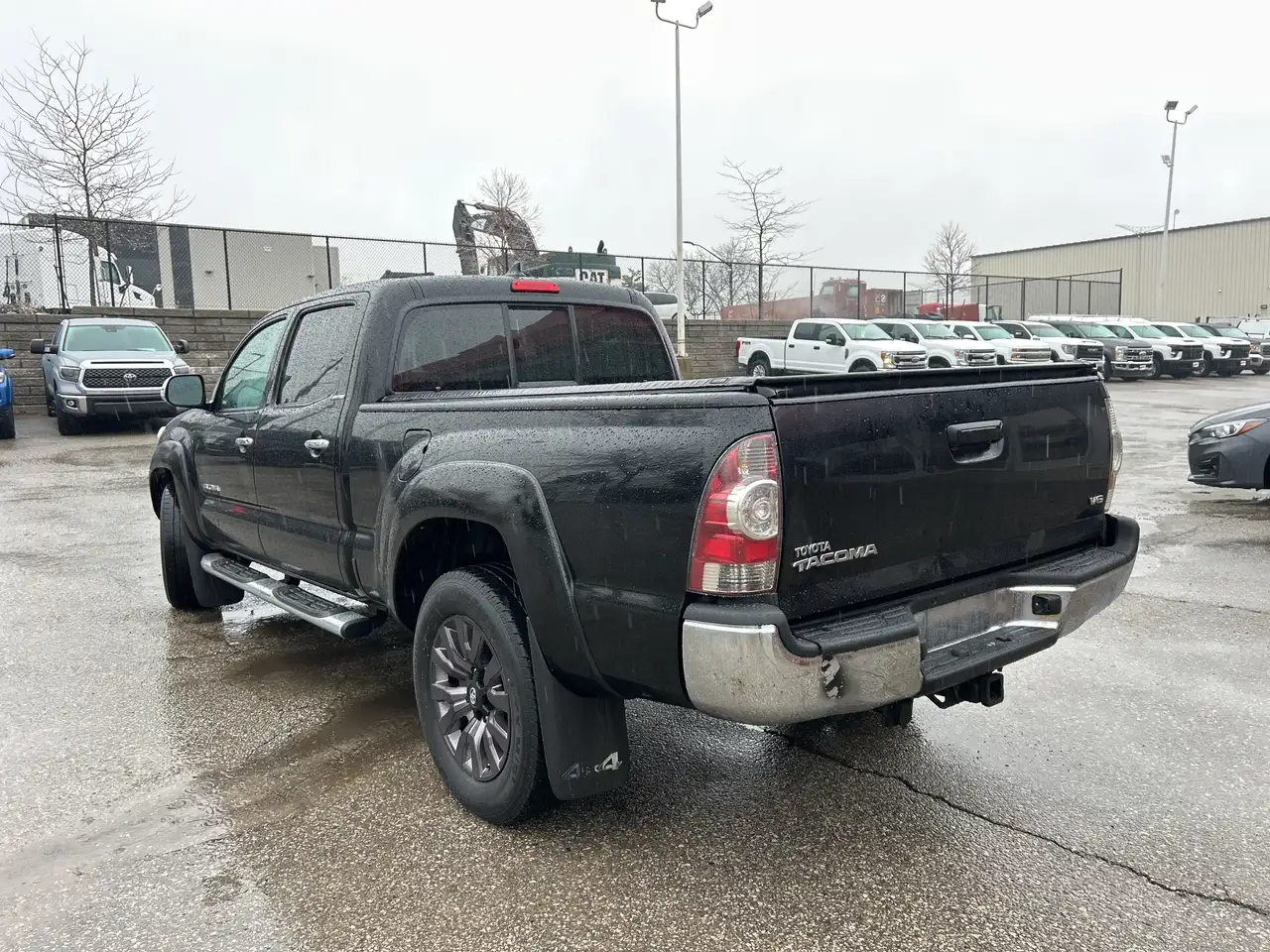 Toyota Tacoma снимка Toyota Tacoma