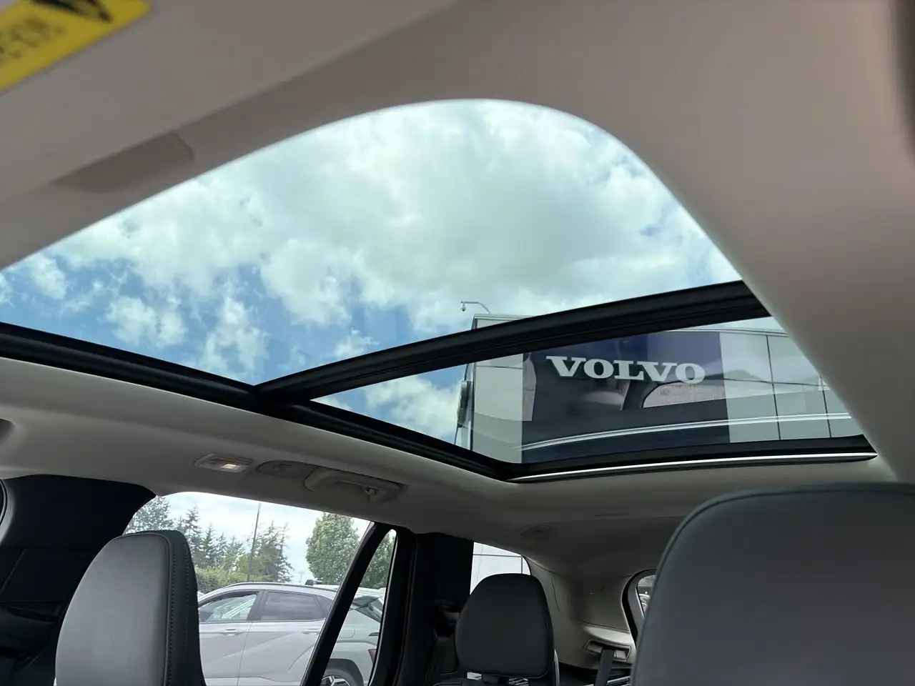 Volvo XC90 photo Volvo XC90