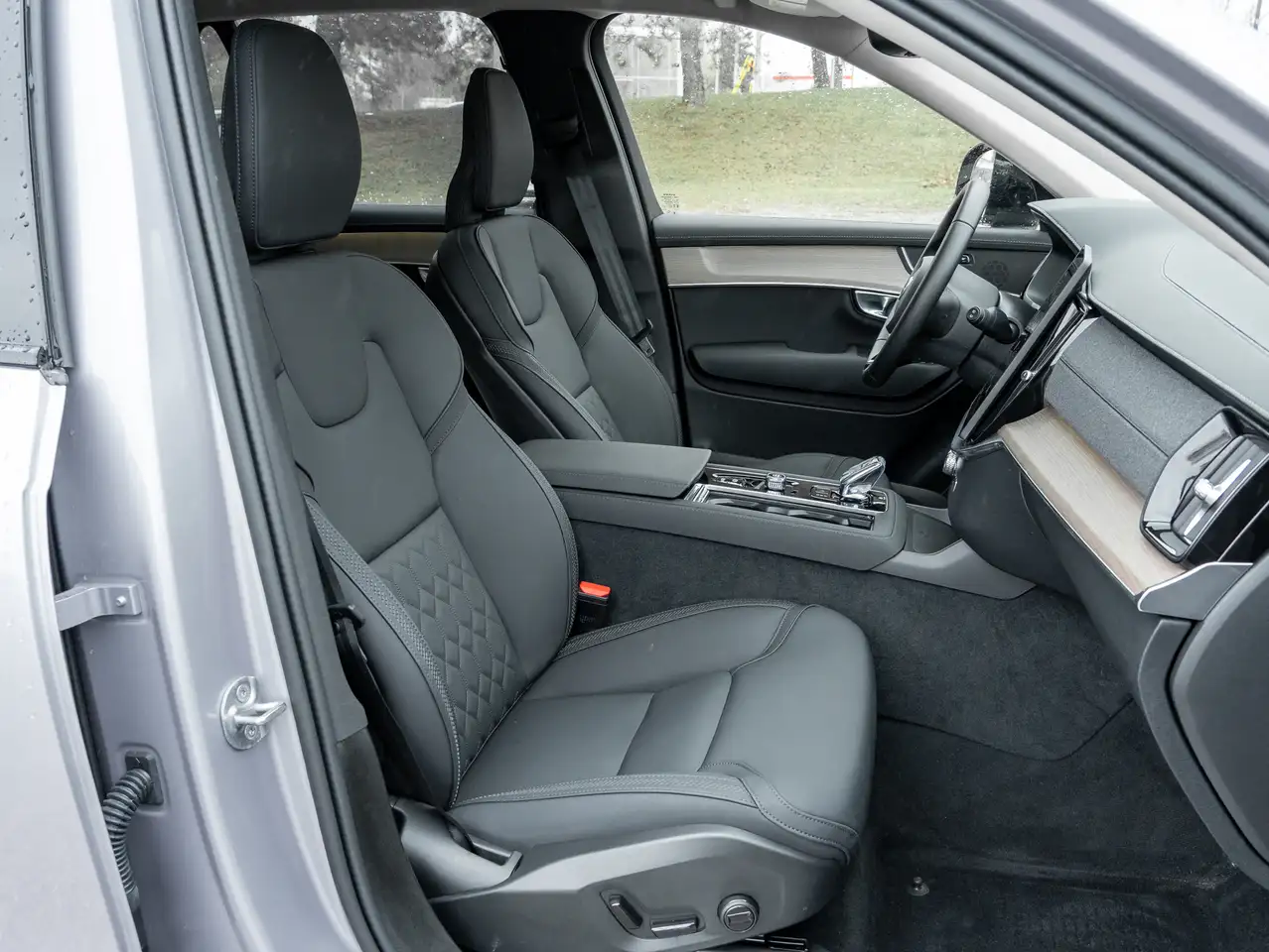 Volvo XC90 photo Volvo XC90