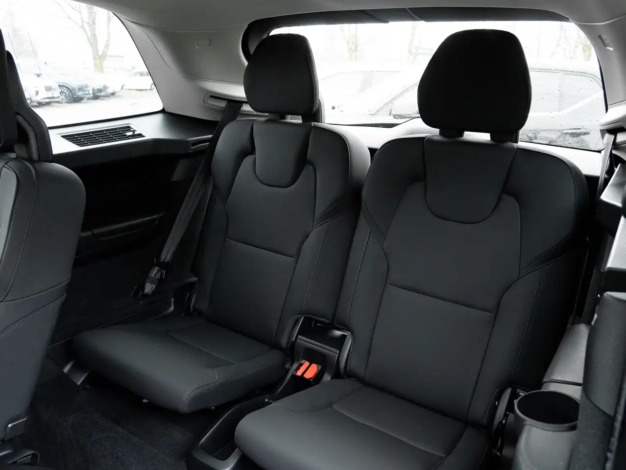 Volvo XC90 photo Volvo XC90