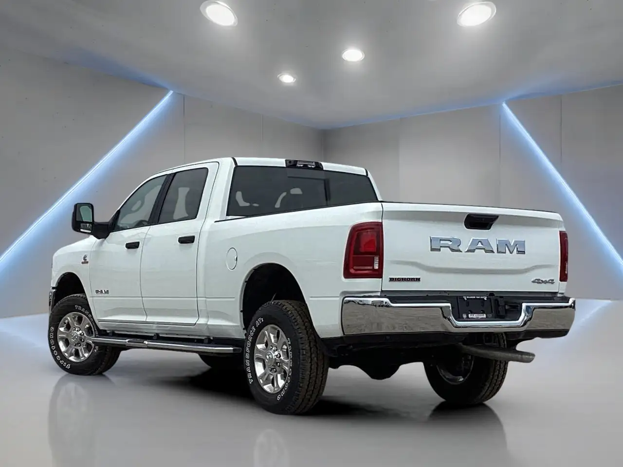 RAM 2500 снимка RAM 2500