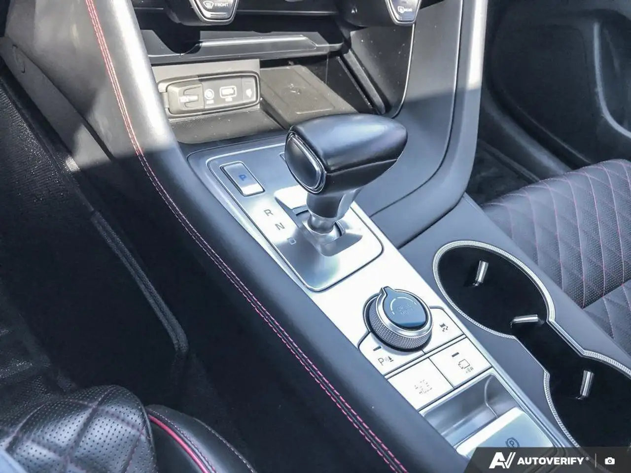 Genesis G70 fotografie Genesis G70
