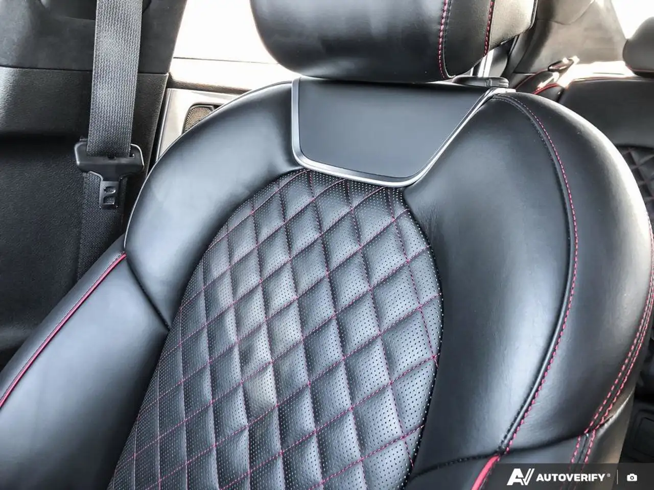 Genesis G70 fotografie Genesis G70