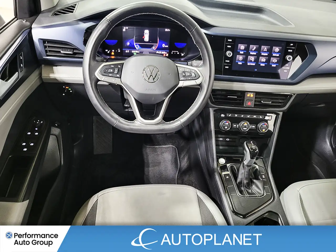 Volkswagen Taos снимка Volkswagen Taos