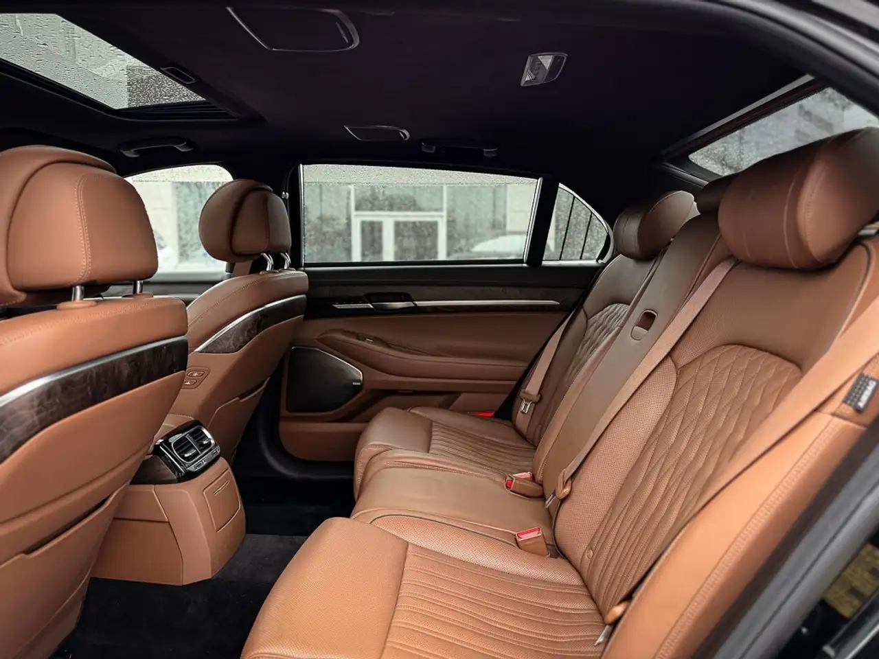Genesis G90 снимка Genesis G90