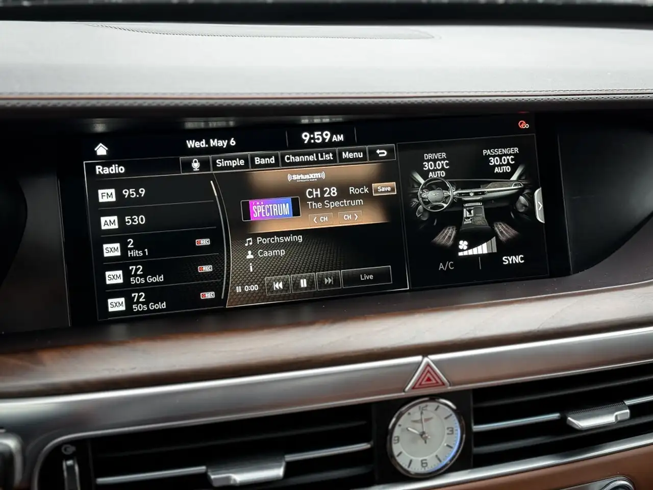 Genesis G90 снимка Genesis G90